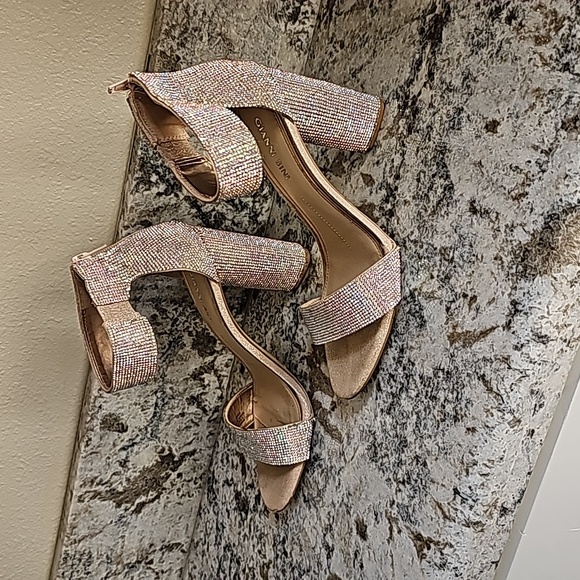 Gianni Bini RonilynBling Heels - Picture 3 of 10